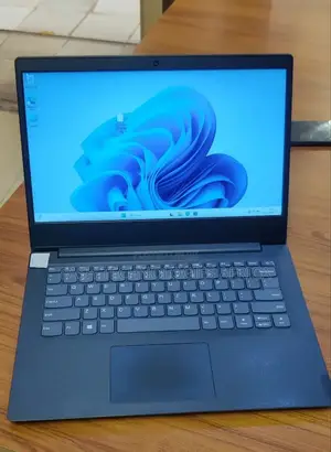 Laptop Lenovo Ideapad 3 4GB Intel Celeron HDD 1T
