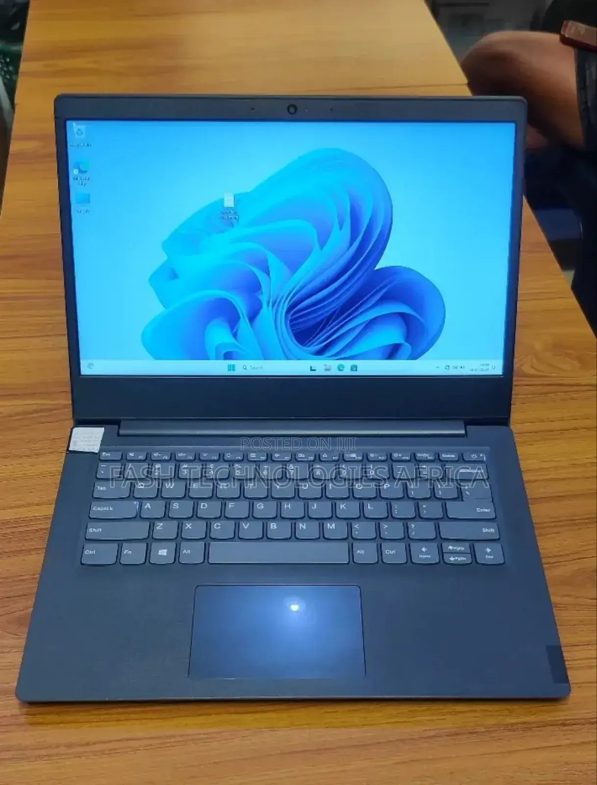 Laptop Lenovo Ideapad 3 4GB Intel Celeron HDD 1T