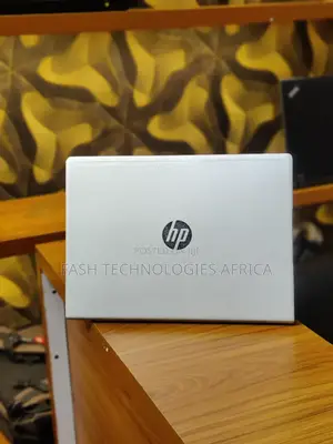 Laptop HP ProBook 440 G8 12GB Intel Core I5 SSD 256GB