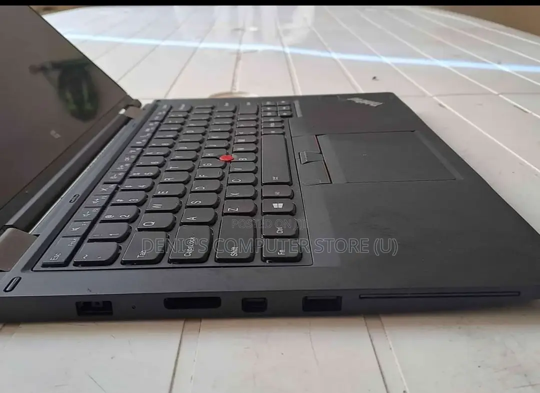 Laptop Lenovo Yoga 260 8GB Intel Core I7 SSD 256GB