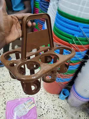 Plastic Bottle Holders Plastic Bottle Holders
