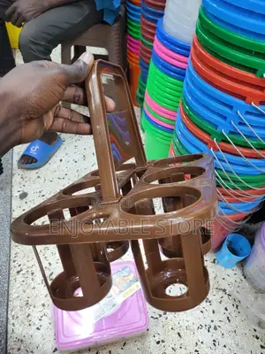Plastic Bottle Holders Plastic Bottle Holders