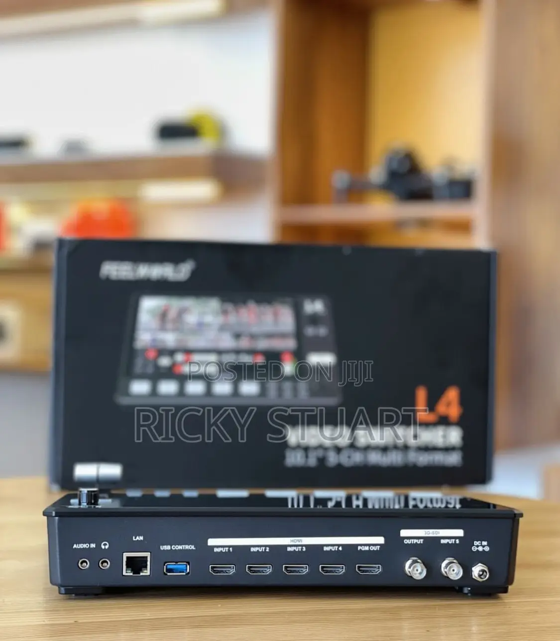 FEELWORLD L4 HDMI 1x SDI Input Switcher—10.1 Inch Monitor