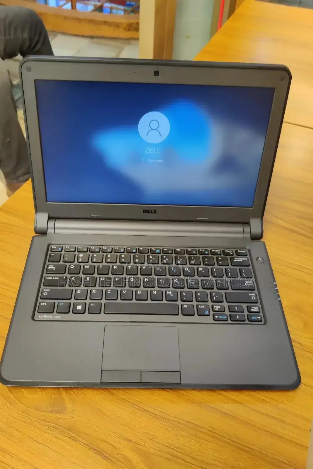 New Laptop Dell Latitude E3350 4GB Intel Core I5 HDD 500GB