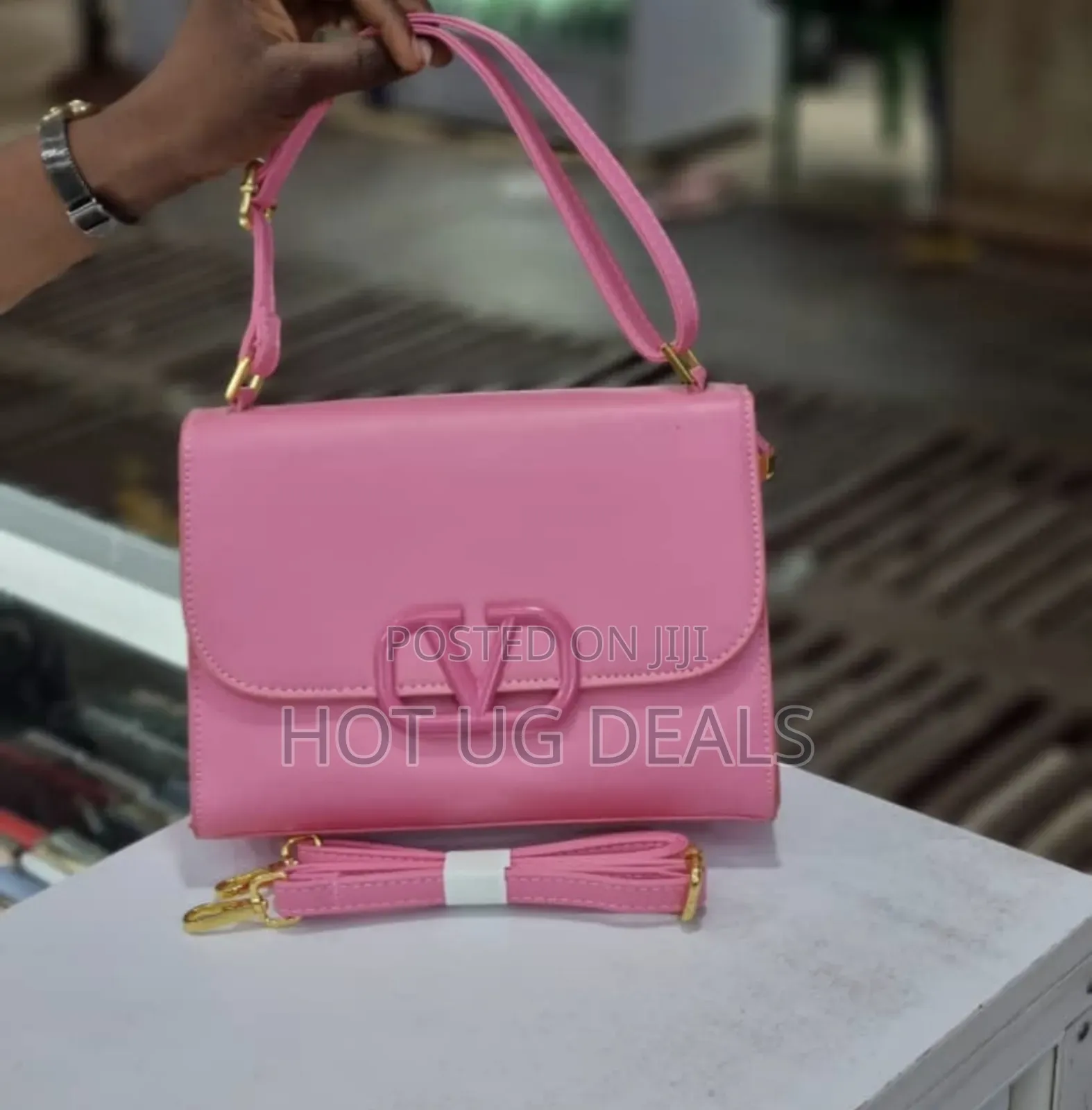 Classic Ladies' Hand Bag- Pink