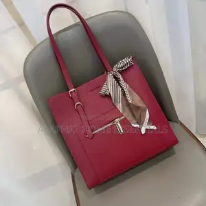 Square Shape Modern Hand Bag