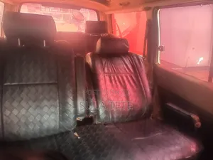 Toyota HiAce 1999 Grey