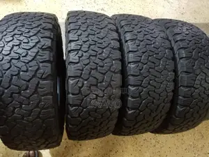 265/65r17 Bf Goodrich All Terrian.