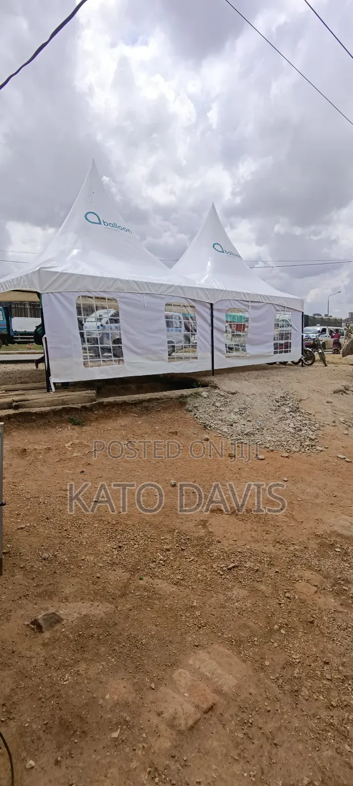 100 Seater Tent 1 Cover