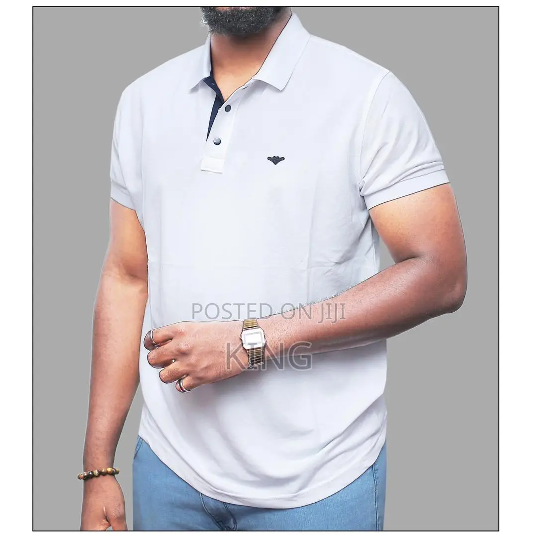 Tem White Colar T-Shirts