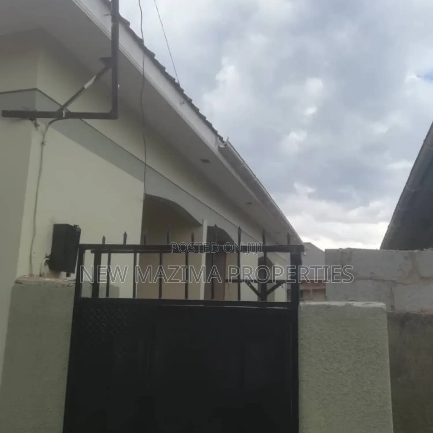 3bdrm House in Nansana Kyebando, Division A for sale