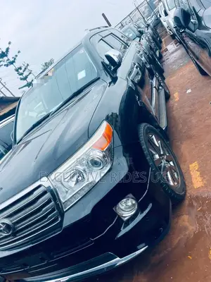 Toyota Land Cruiser Prado 2015 Black