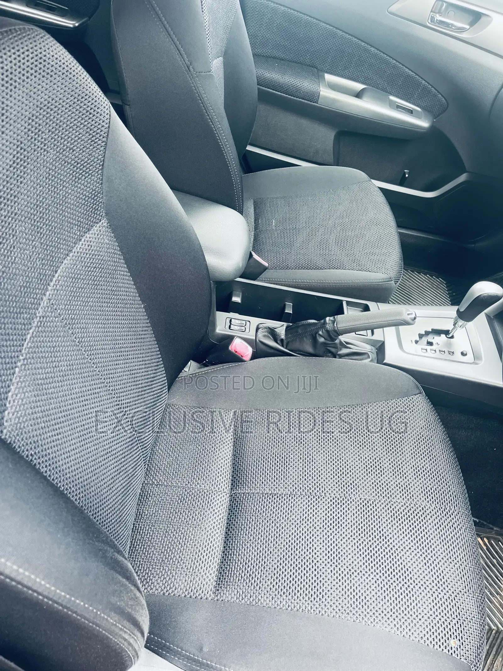 Subaru Forester 2011 Silver
