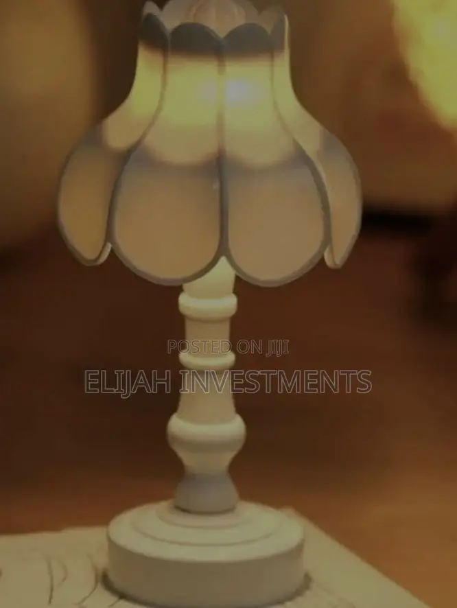 Portable Lotus LED Table Lamp