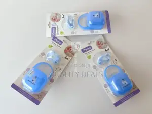 Momeasy Silicone Pacifier With Storage Box