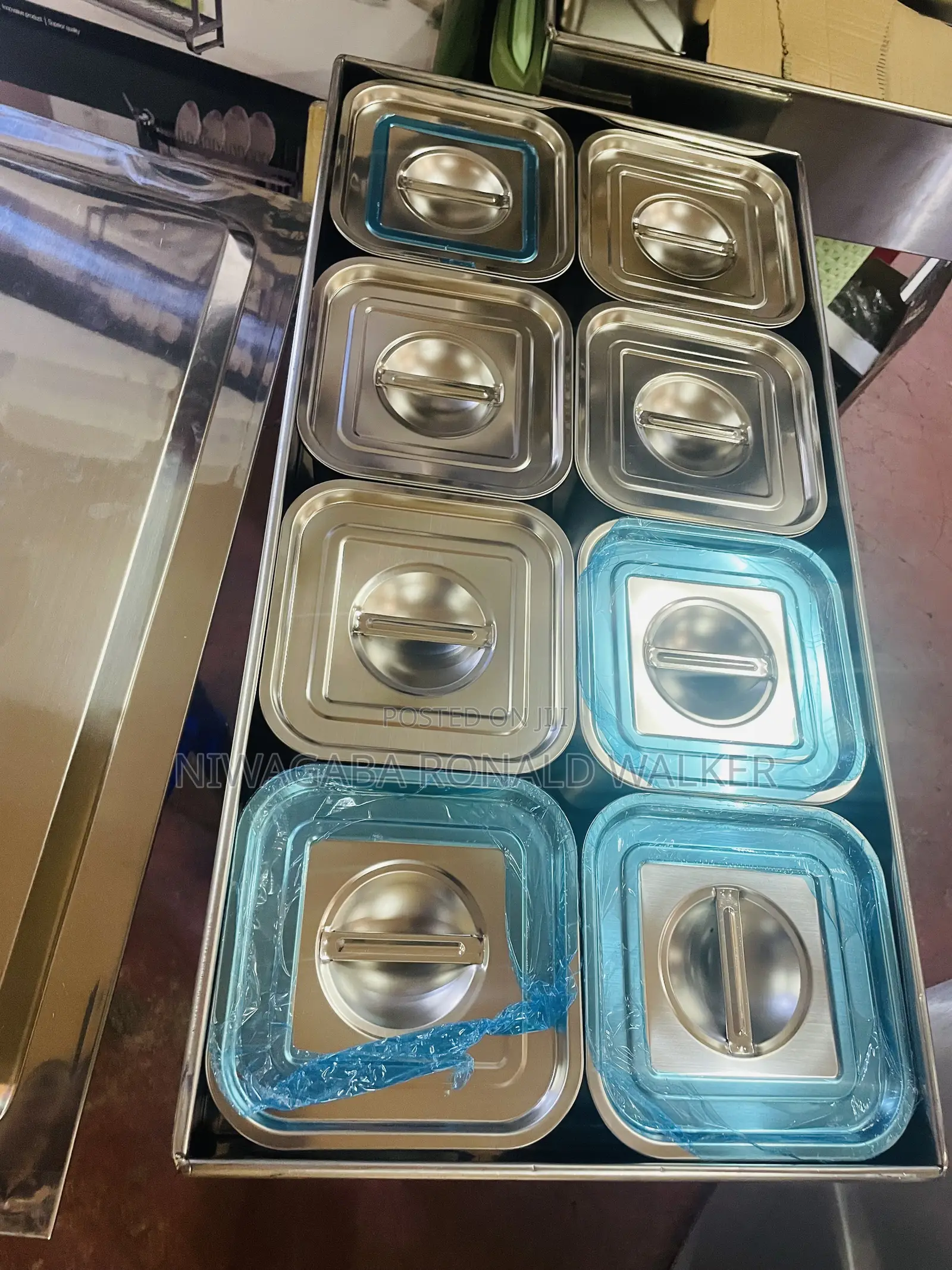Rectangular Food Warmer With 8cubed Inserts