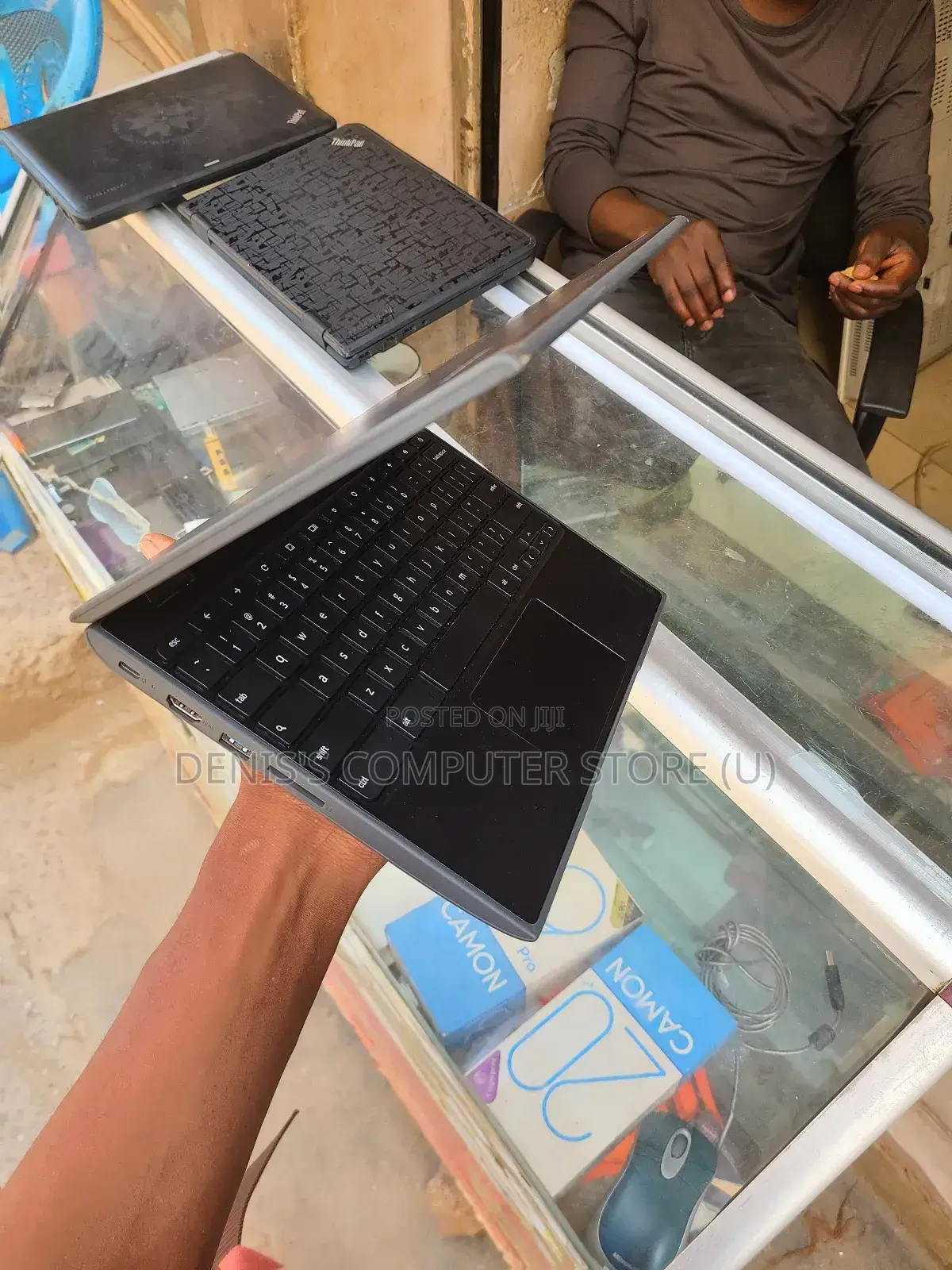 Laptop Lenovo 100e 4GB Intel Celeron SSD 128GB