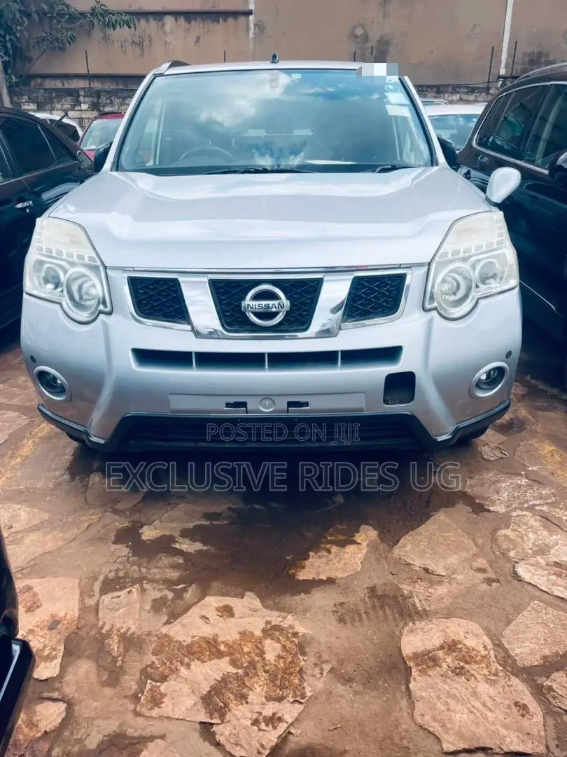 Nissan X-Trail 2012 Silver