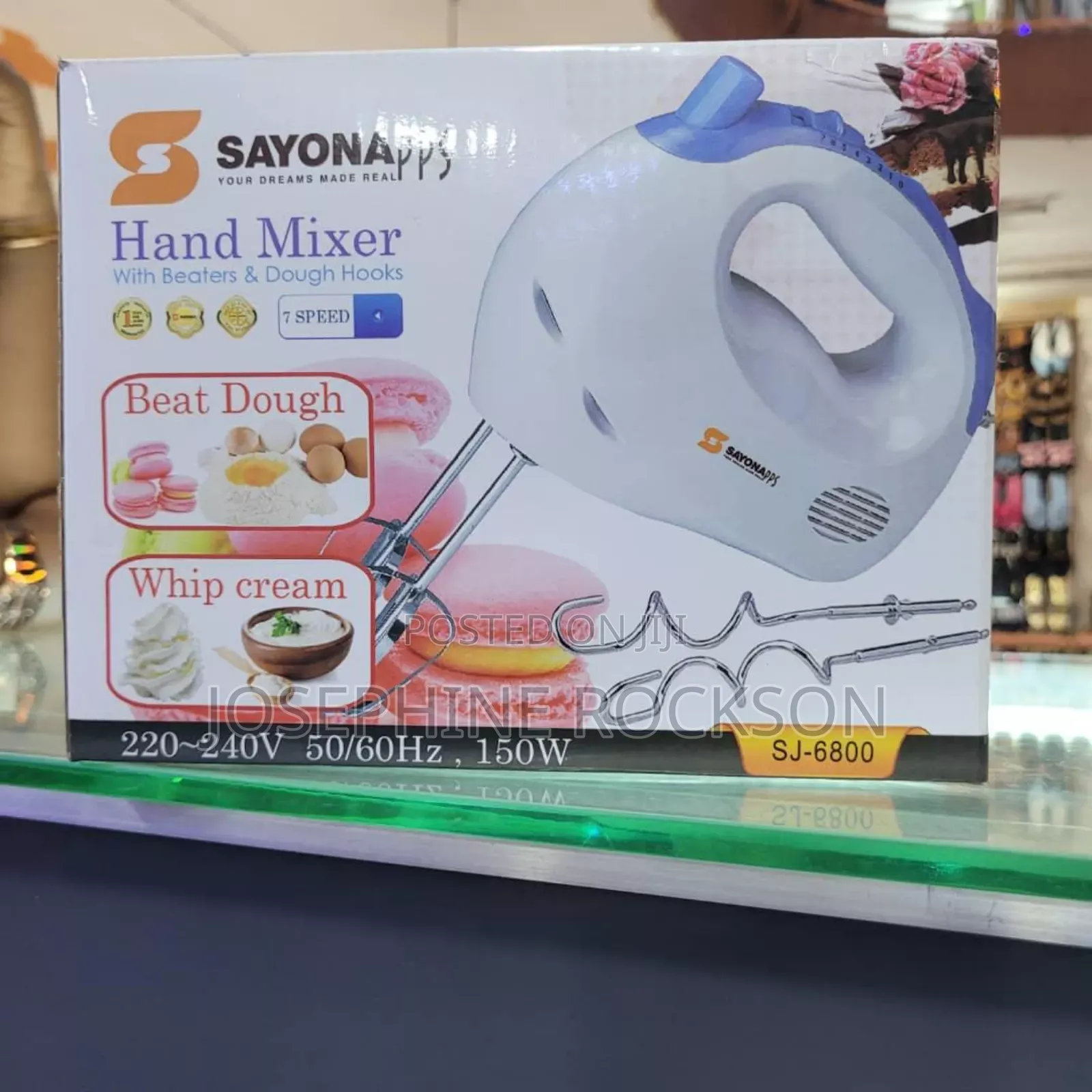 Sayonna Hand Mixer