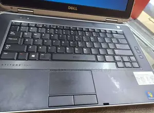 Laptop Dell Latitude E6330 4GB Intel Core I5 SSD 256GB