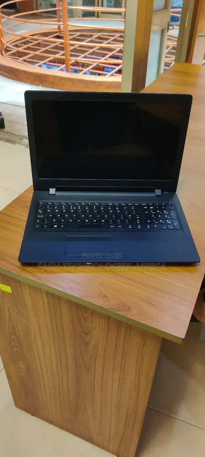 Laptop Lenovo IdeaPad 110 4GB Intel Celeron HDD 350GB