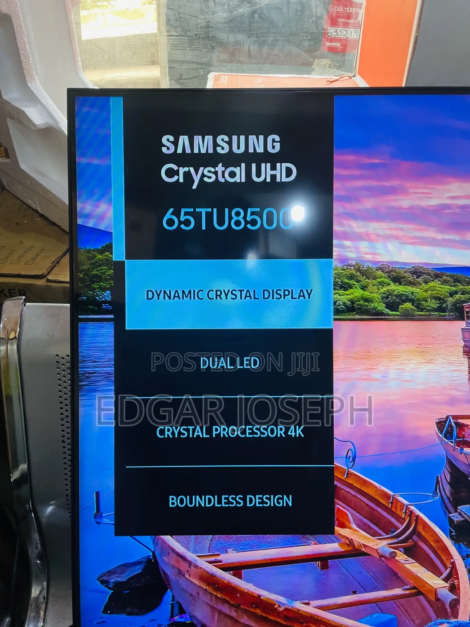Samsung 65 Inches Tv