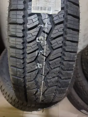 265/60r18 Falken .