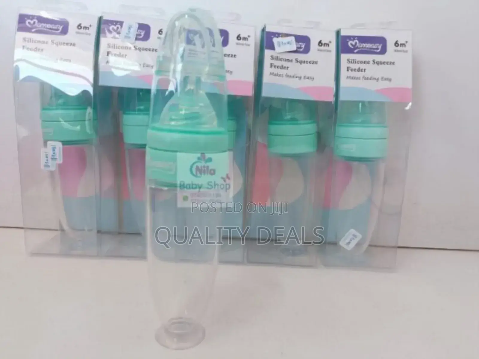 Momeasy Silicone Baby Squeeze Feeder