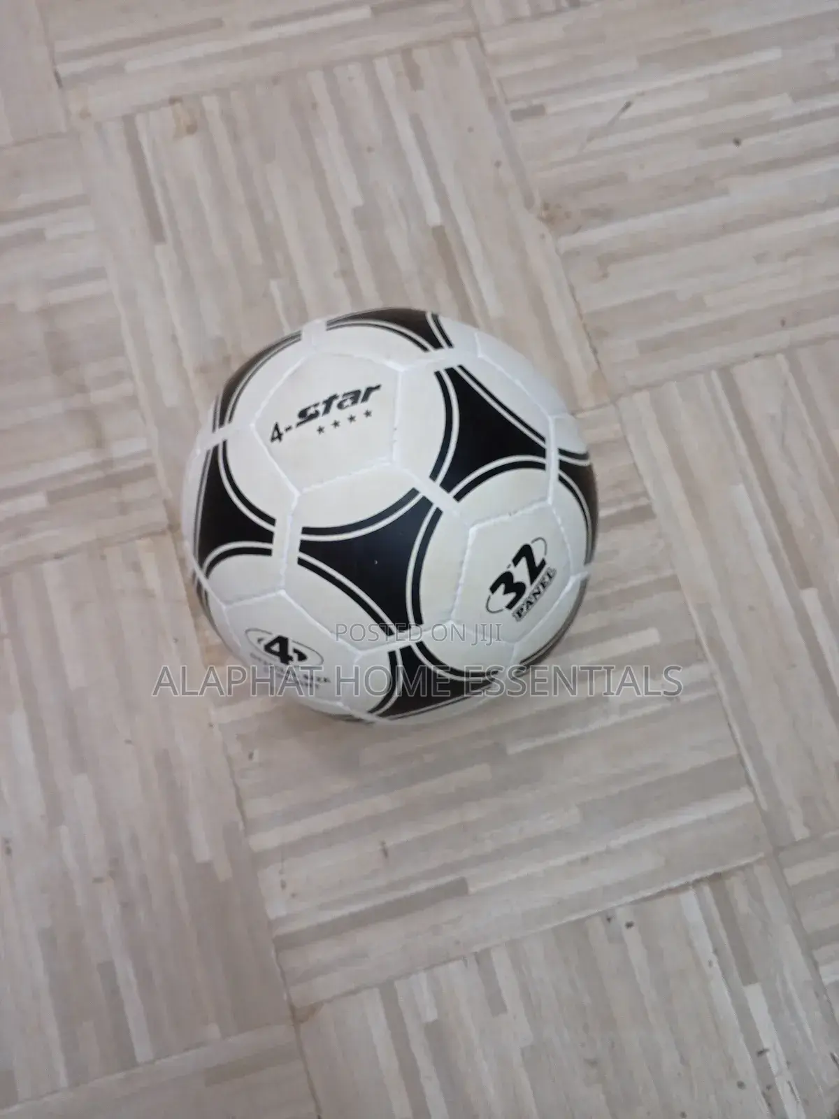 4 Star Soccer Balls