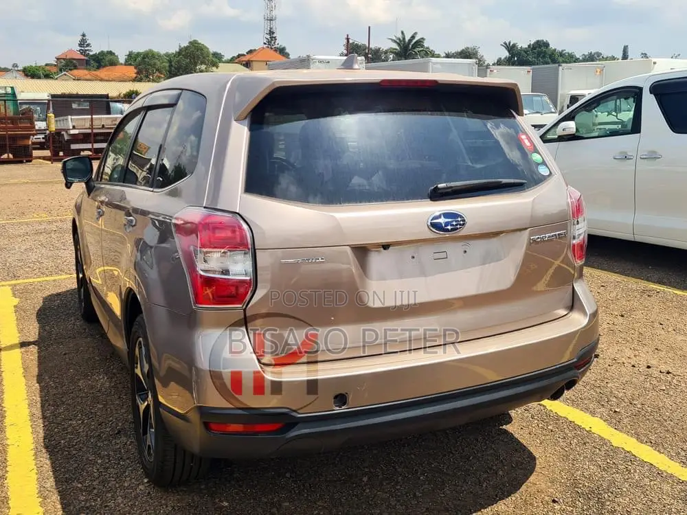 Subaru Forester 2015 Gold
