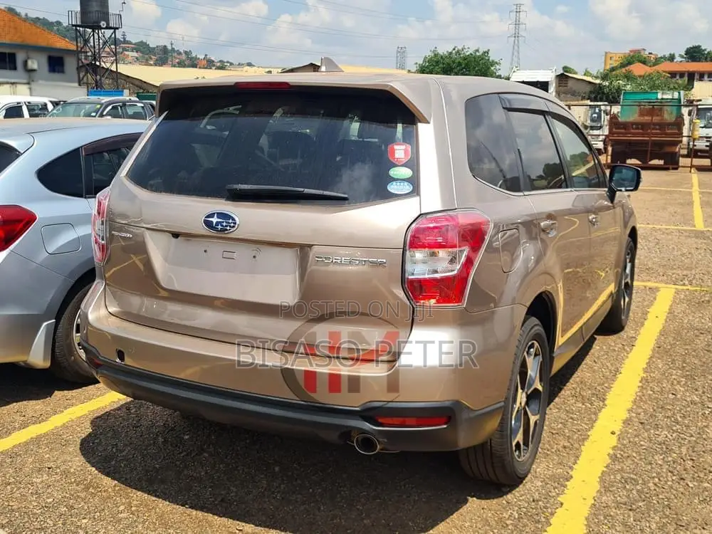 Subaru Forester 2015 Gold