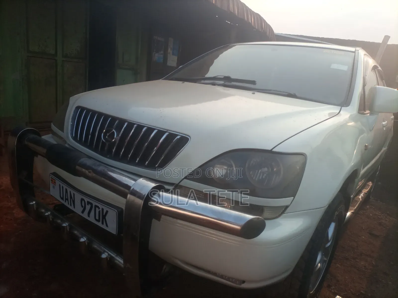Toyota Harrier 1998 Beige