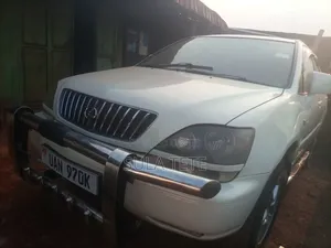 Toyota Harrier 1998 Beige
