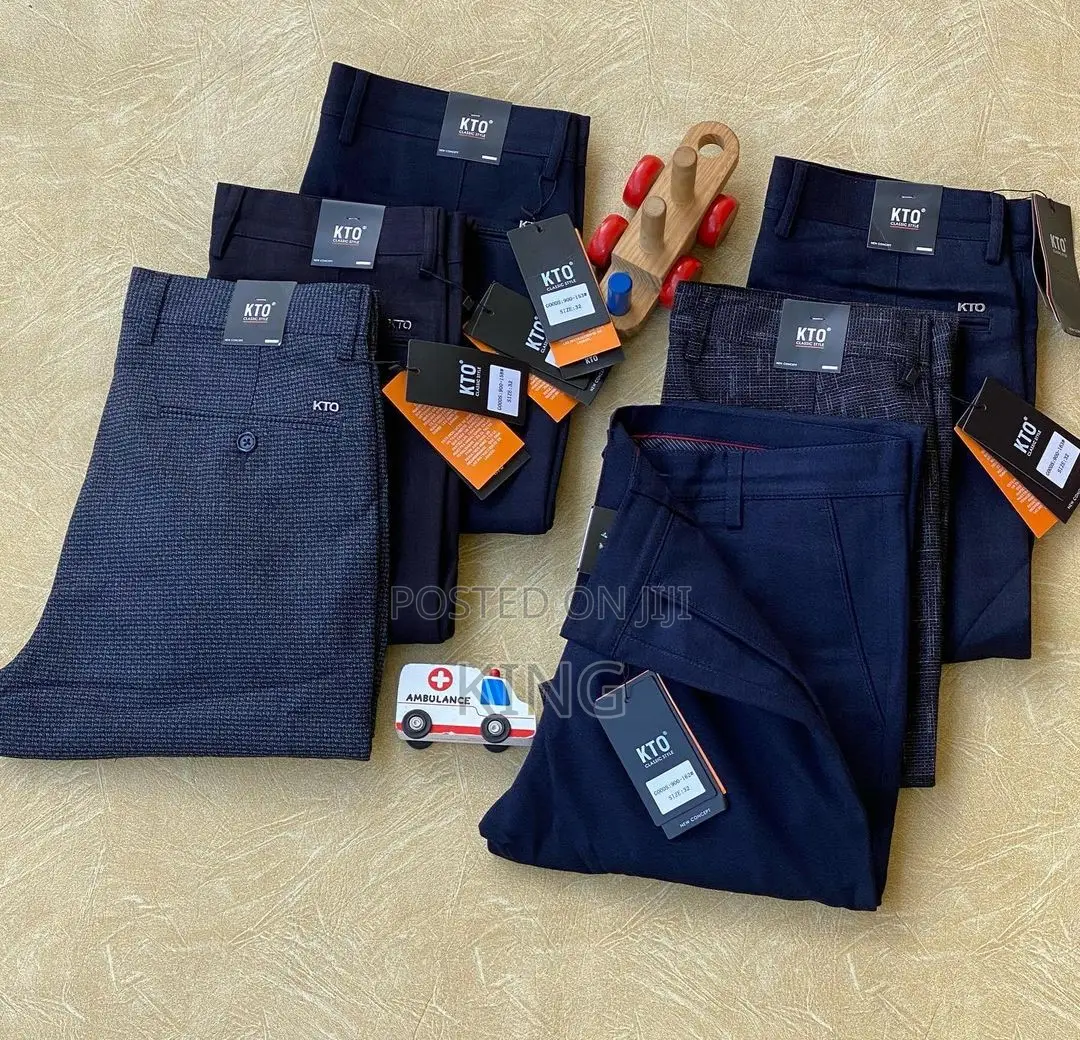Kaki Trousers. Men's Classic Fit