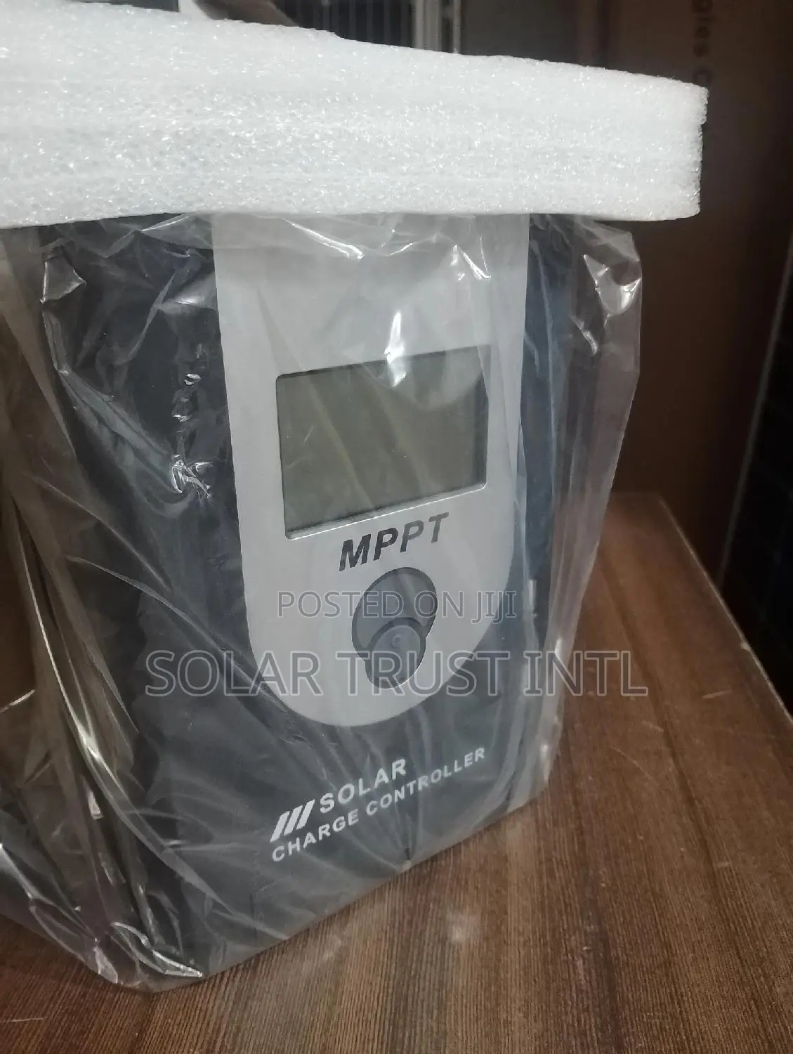 MPPT Solar Charge Controller