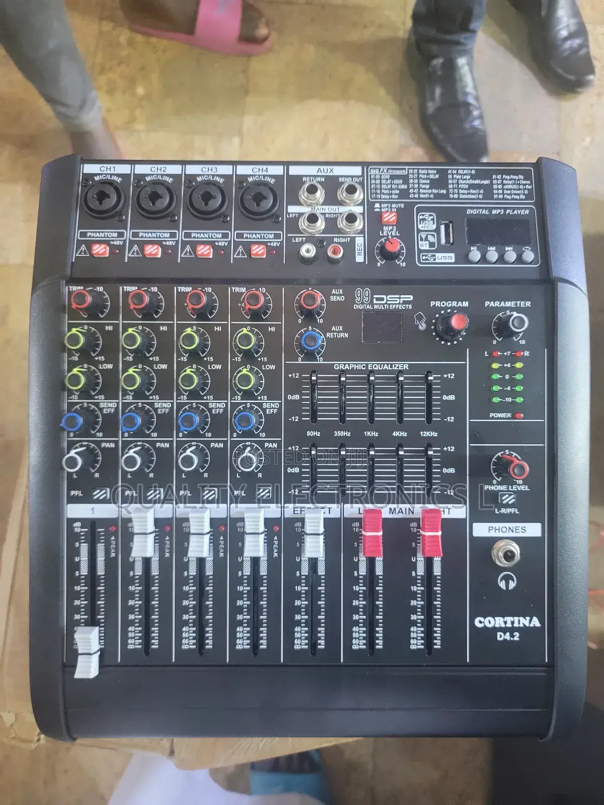 Cortina Amp Mixer 4 Channels