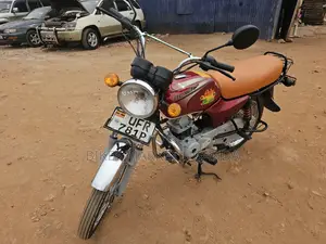 Bajaj Boxer 2023 Red