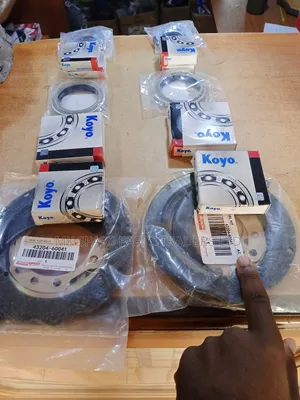 Land Cruiser Hub Bearings (In Front)