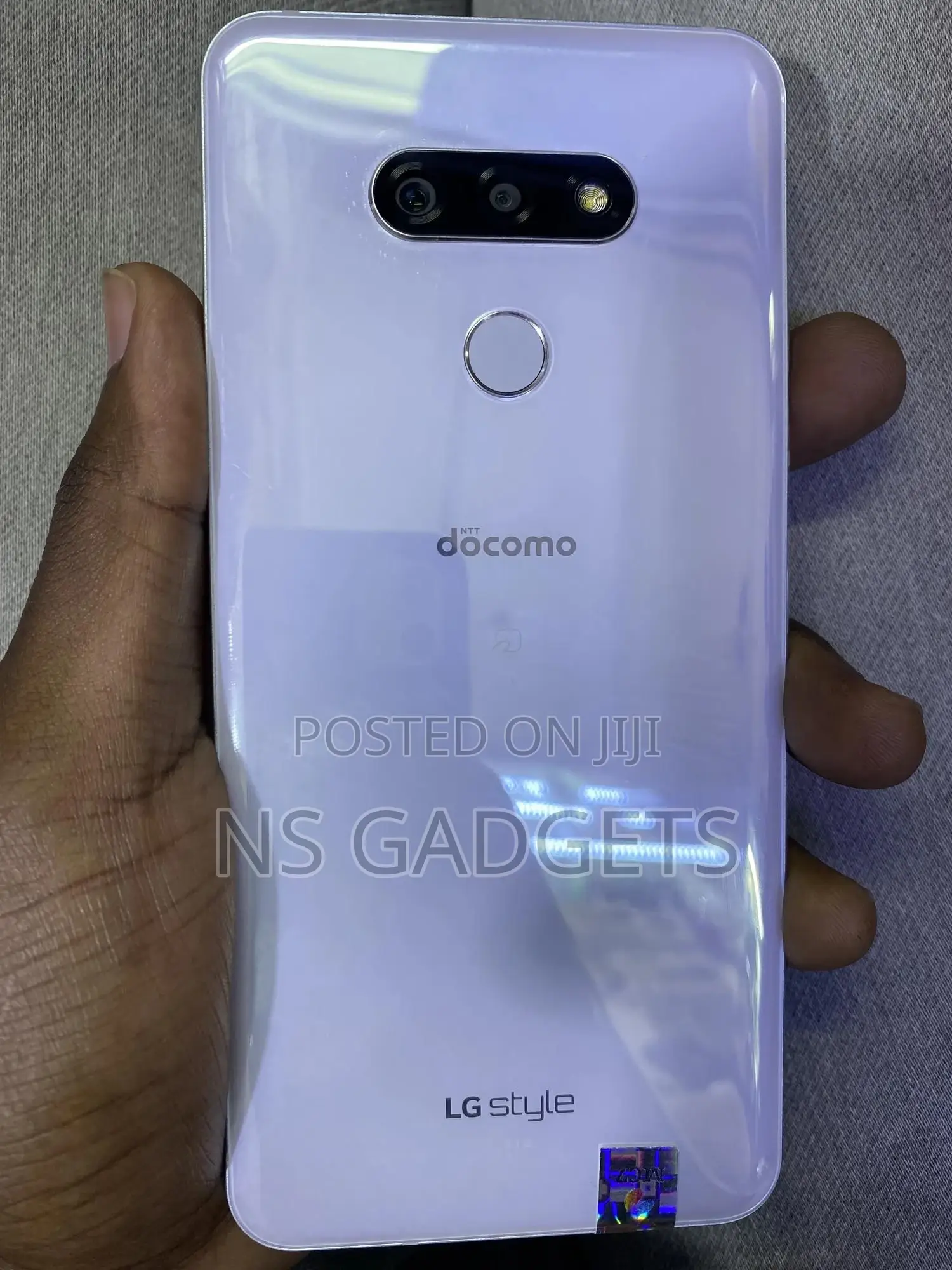 LG Style 3 64 GB White