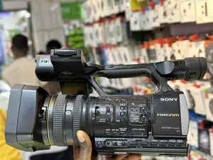 Sony HXR-NX3 NXCAM Professional Camcorder