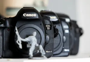 Canon EOS 5D