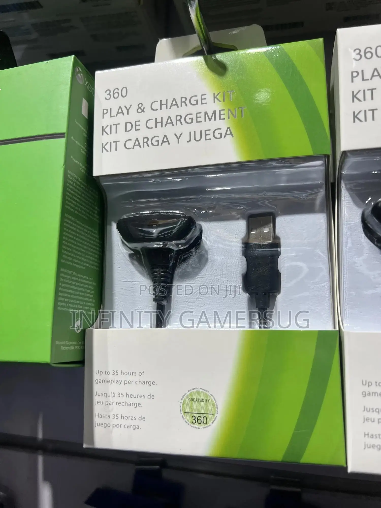 Xbox Play and Charge Kit