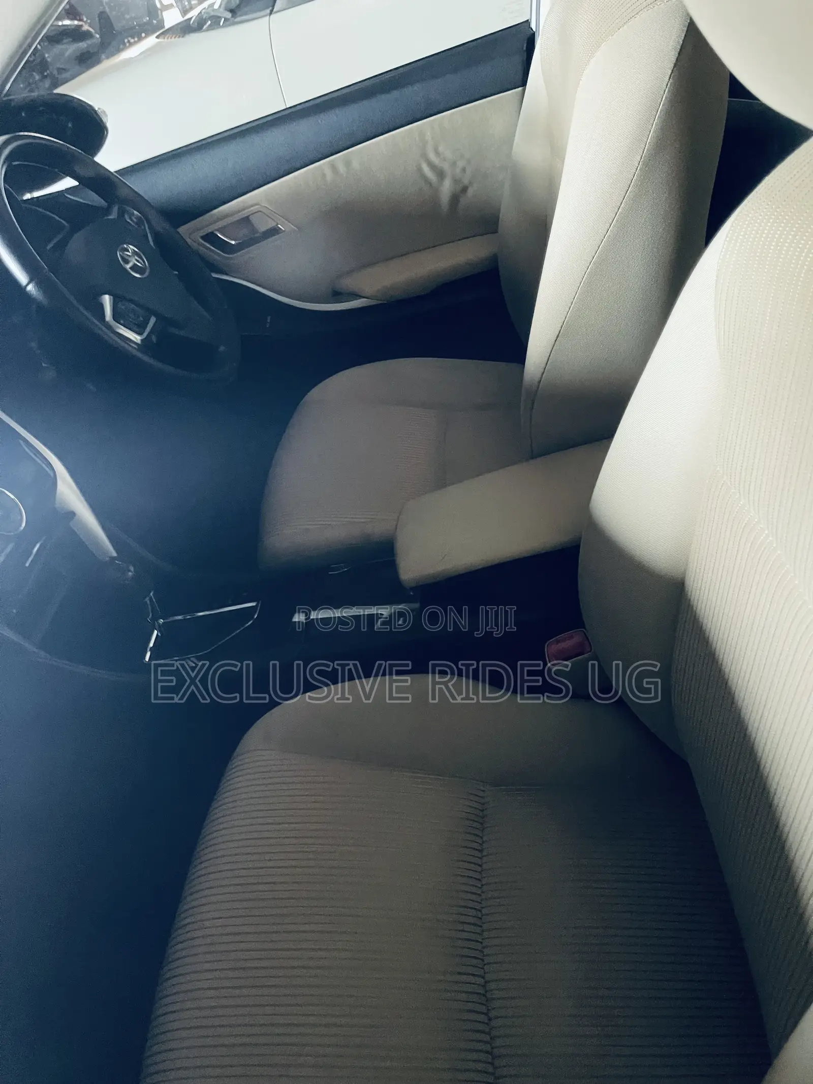 Toyota Premio 1.8 AWD 2017 White
