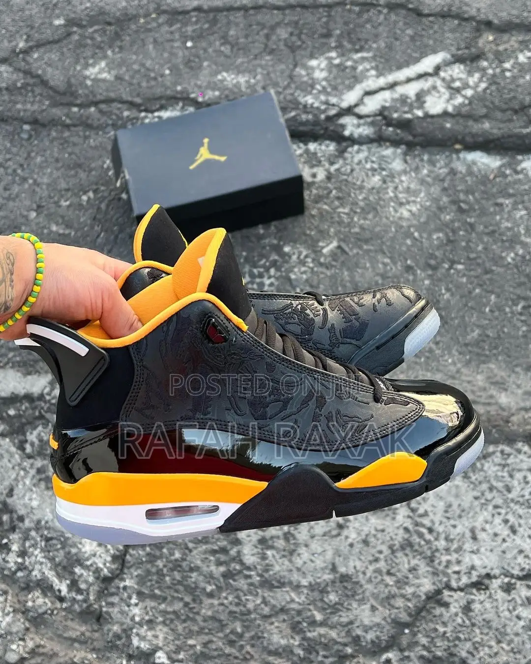 Original Black/Yellow Jordan Dub Zero Black Taxi Sneakers