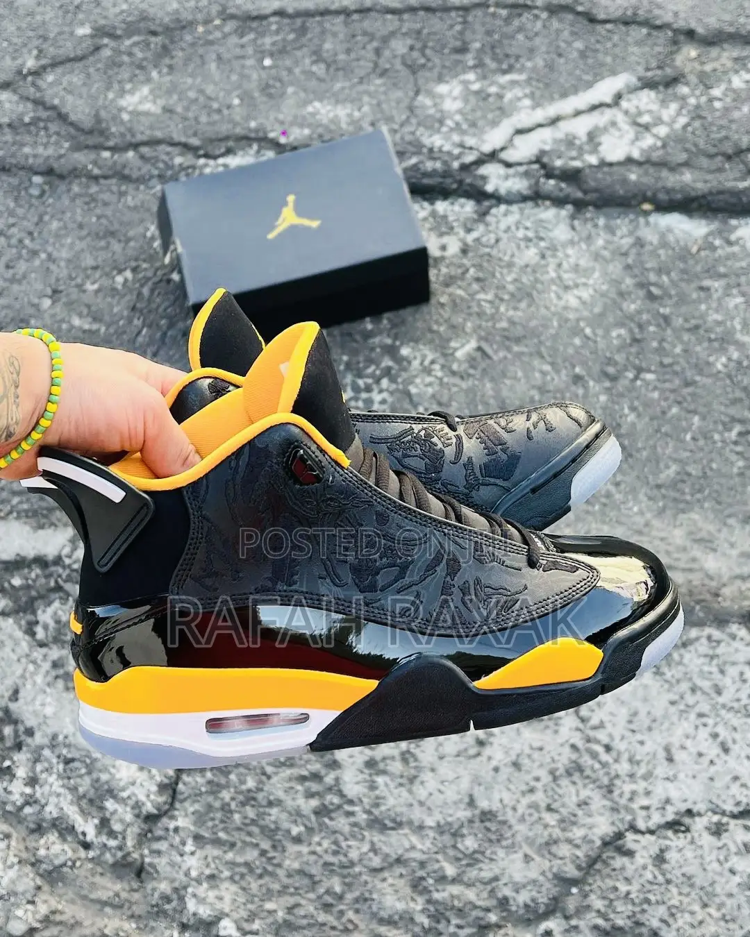Original Black/Yellow Jordan Dub Zero Black Taxi Sneakers