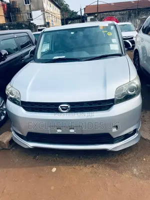 Toyota Corolla Rumion 2010 Silver