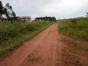 Plot's for Sale in Kitukutwe