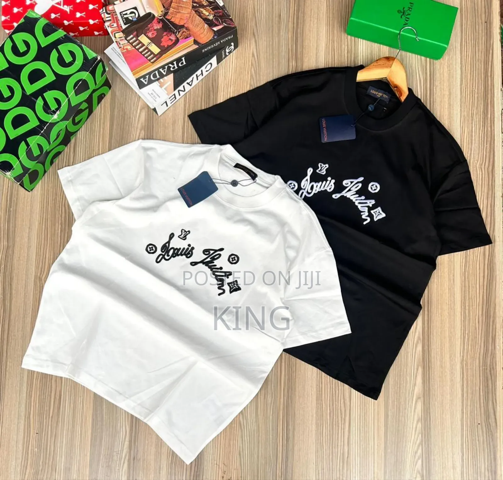 Louise Vuitton Style T-Shirt. Black and White