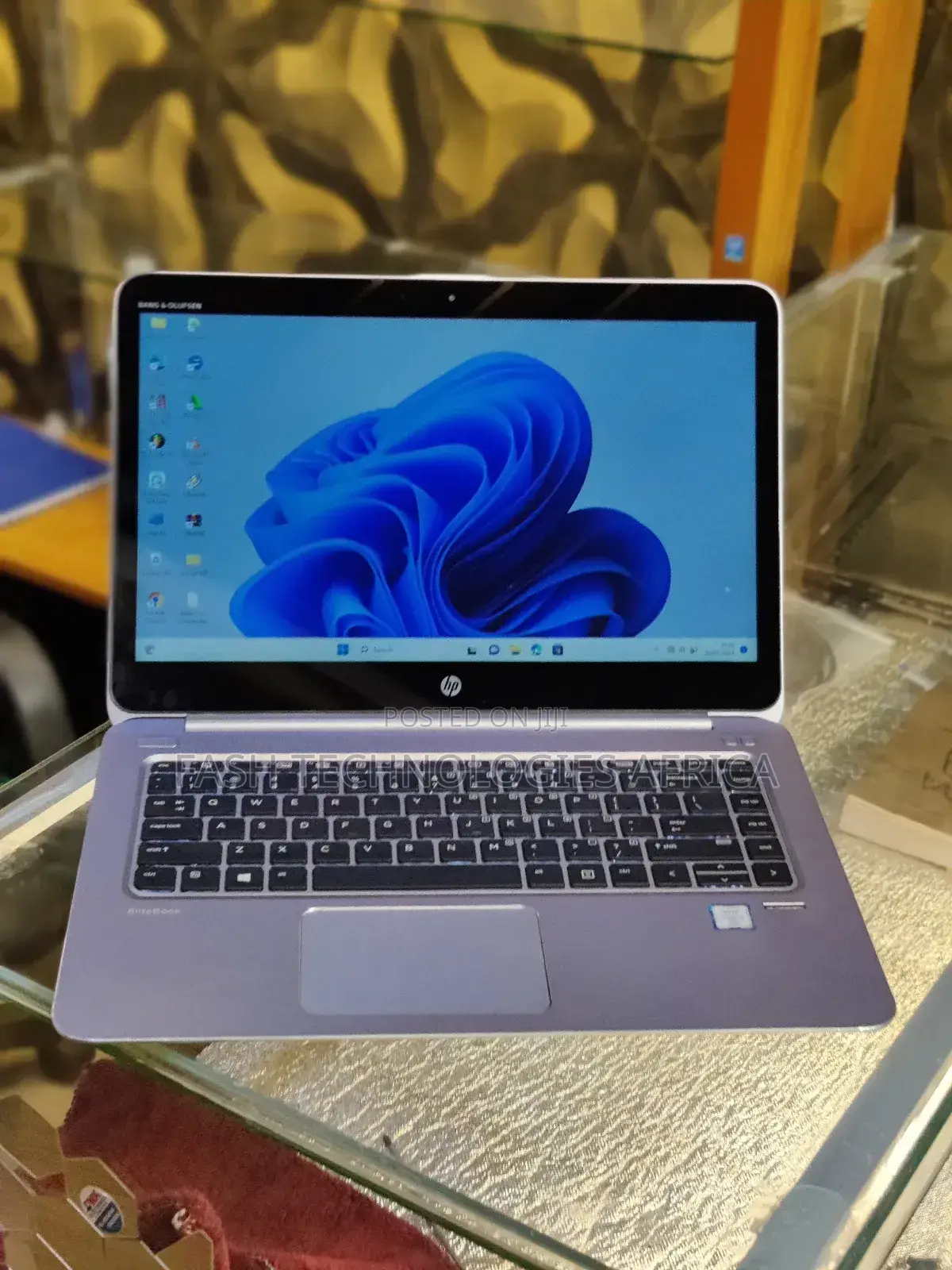 New Laptop HP EliteBook Folio 1040 G3 8GB Intel Core I7 SSD 512GB