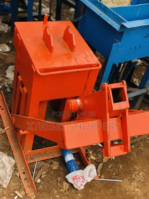 Interlocking Machines Bricks